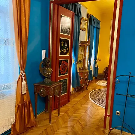 Luxury Boutique In The Historic Center Of Cluj-Napoca