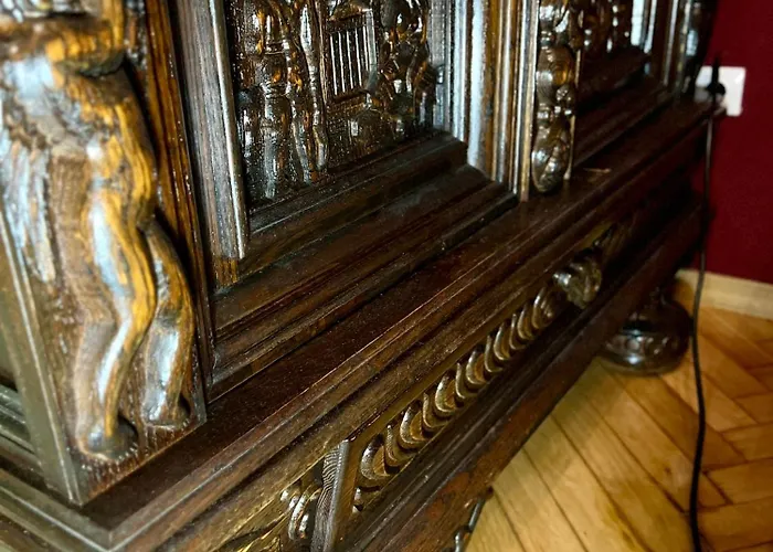 Classic Story In Old Iii Апартаменты Клуж-Напока